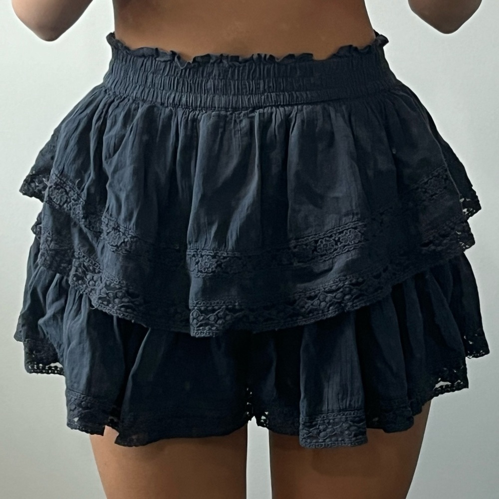 AMERICAN EAGLE tiered ruffled skirt-  small